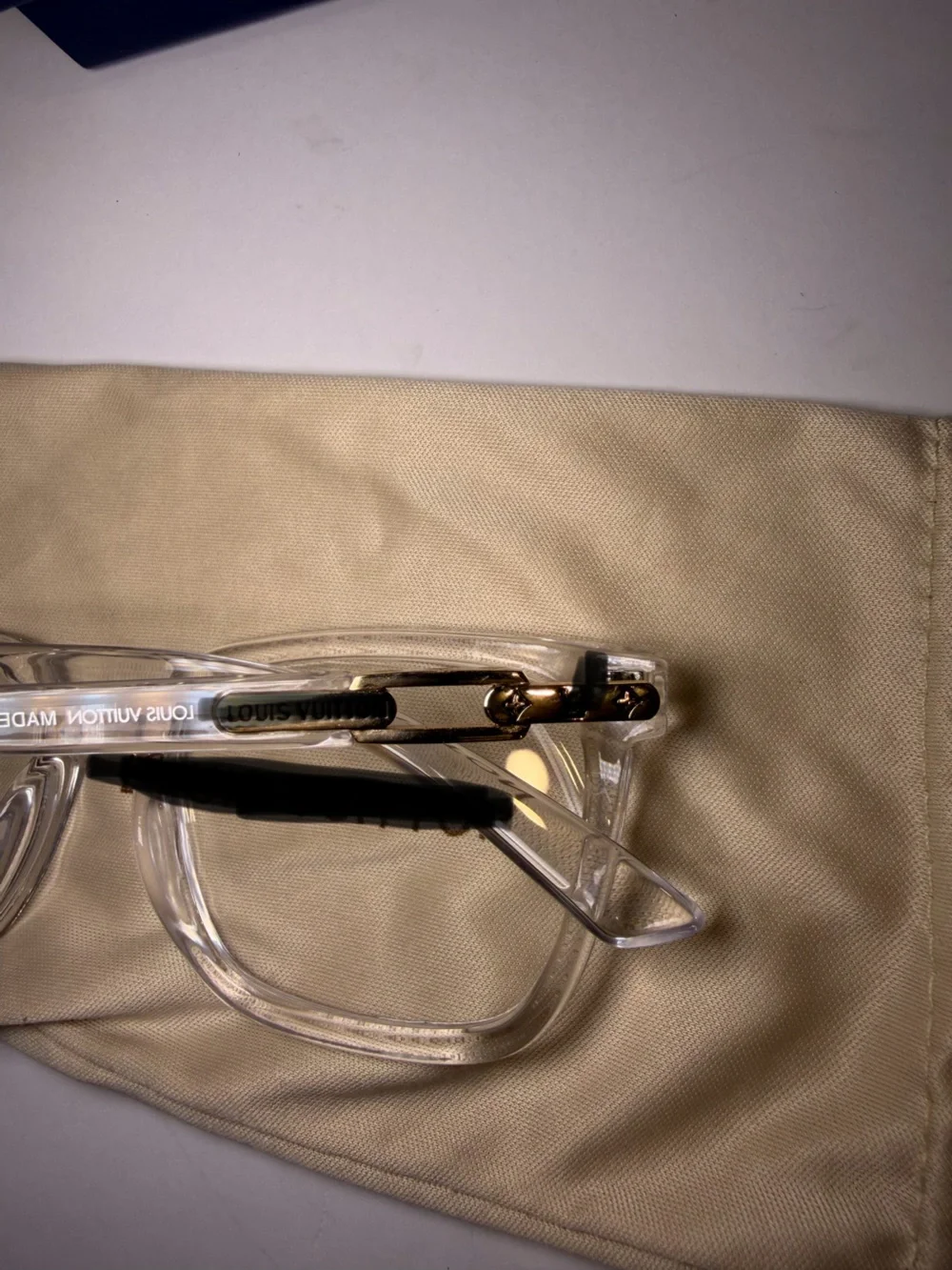 Clear/Gold Woman’s Eyeglasses with Case